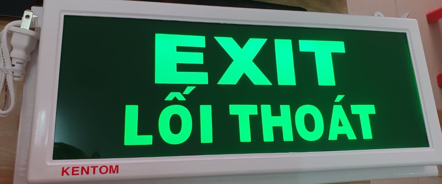 Đèn Exit lối thoát KenTom KT-110, Đèn lối thoát KenTom gắn tường 1 mặt
