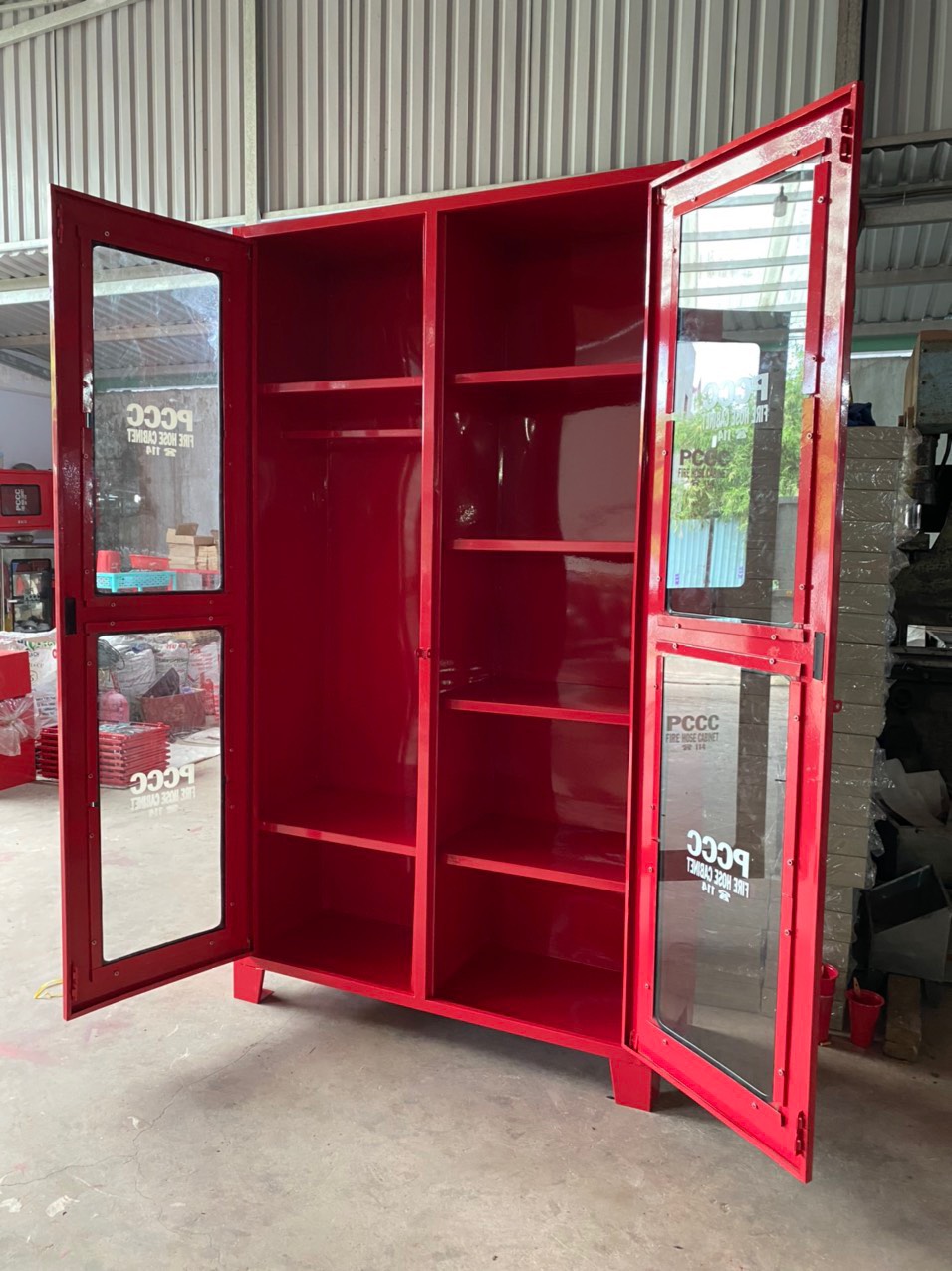 Tủ đựng đồ PCCC - Thiết Bị PCCC Đại Thiên